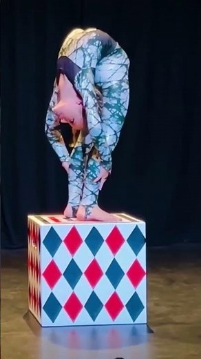 First CONTORTION Show (fave part!) ⭐️ #shorts #contortion #triplefold
