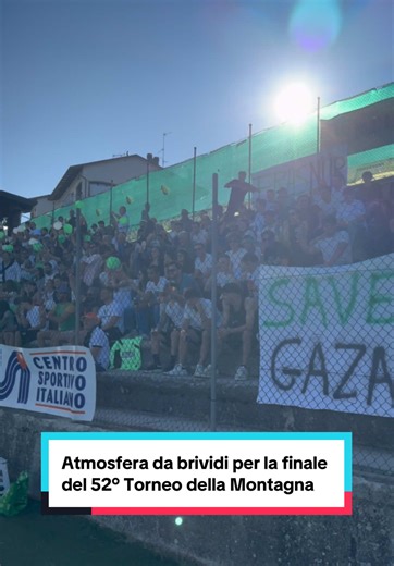 Atmosfera da brividi all’ingresso in campo della finale del 52° Torneo della Montagna tra Romanoro e Frassinoro🔥⚽️ #CSIModena #52TorneoDellaMontagna #AppenninoModenese