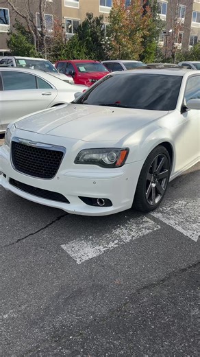 2014 Chrysler 300 SRT8 - Limited Edition Overview