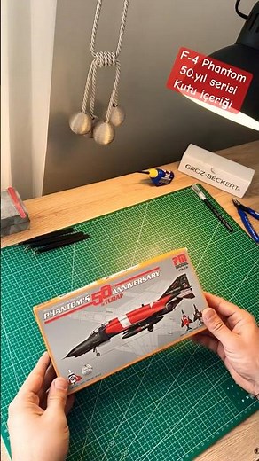 Pm Model F4 Phantom 50. Yıl serisi kutu içeriği. Maketin son hali için takipte kalın. #planemodel