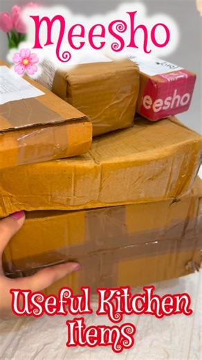 See 🕊️ on Instagram: "Follow & Comment "Link" 🤌✨ Found some super useful and affordable kitchen finds on Meesho @meeshoapp 🍳✨ These are perfect for making your daily cooking routine easier, faster, and so much more fun! From smart tools and storage hacks to problem-solving gadgets — you’ll love how handy and under-budget these are! ✨ Why you’ll love these: ✔ Viral and functional items that simplify kitchen work. ✔ Affordable and perfect for daily use & organizing. ✔ Make cooking easy, aesthet