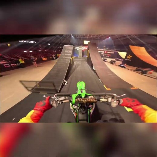 Epic Dirt Bike Stunts: Thrilling Ramp Tricks & Wipeouts! #DirtBike #Stunts