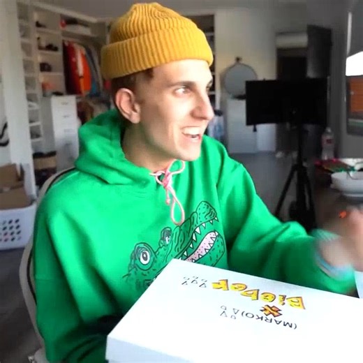 Customizing Shoes For JUSTIN Bieber!👟(Part 9) | MARKO