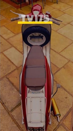 Lambretta | An iconic Italian classic! #shorts #Lambretta #classicscooter #TV175 #reveal