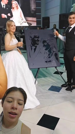 1.5M views · 7.3K reactions | REGALO DE BODAS #regalospersonalizados #regalosoriginales #regalos #bodas #reelsvideoシ #reelsviralシ #viralchallenge #viralvideochallenge #videochallenge #reelschallenge | Reacts with Colin Kraw | Facebook