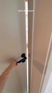 890K views · 3.6K reactions | Little girls bedroom, desk by window is so desirable for little kids ✨•••• #smallbedroom #kidsbedroom #girlsbedroom | Tiffany Design Studio | Facebook