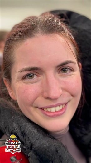 How to Train Your Dragon Hiccup and Toothless Cosplay at London Comic Con Winter 2022