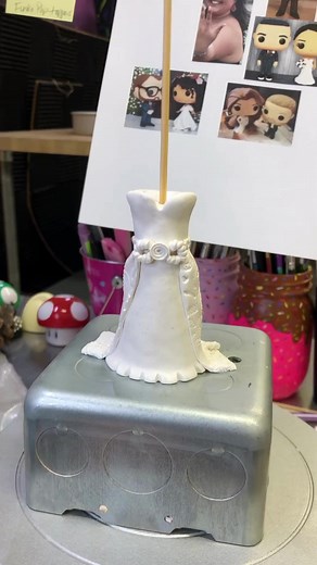 3.9K views · 63 reactions | These POP theme keepsake wedding cake toppers were just delightful to make. I'm sure these made their wedding cake POP! They were created with ApoxieSculpt (my new favorite clay) and polymer clay (my go-to). I hope you like them my friends! Remember that if you're ever in need of custom edible or keepsake cake toppers, you can always get in touch with me. | Krazy Kool Cakes & Designs by Laura E. Varela | Facebook