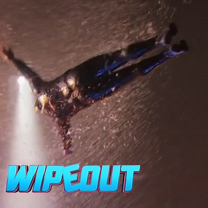 This final course is starting with the Floom of Doom and finishing with The Great Wall of Fall... Who is going to make it? 😱 | Wipeout