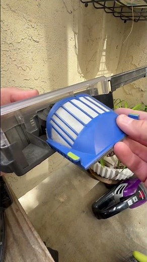 Part 2 Roomba 600 series brush maintenance hair/carpet removal #cleaning