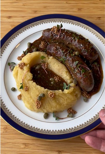 Recette de Saucisses Maison avec Purée au Beurre Noisette