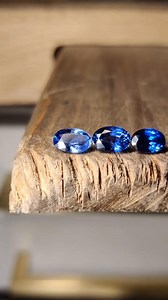 Custom-made engagement ring is truly breathtaking. We customize in 14k and 18k white, yellow, or rose gold. Want to create something unique? Message us now. | Engagement rings by Ursula Ph