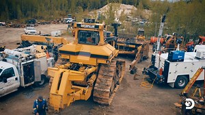 896K views · 16K reactions | It's alive! 履‍♀️ Assembling 1 working dozer from 3 skeletons is a tall order, but Parker's team is up to it.  #GoldRush  Fridays 8p ET/PT on Discovery | Gold Rush | Facebook