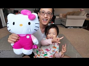 🎒 Hello Kitty Plush Backpack Review | Adorable 14" Backpack for Kids!