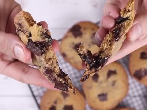 102K views · 3.3K reactions | CHOCOLATE CHIP COOKIES RECIPE...