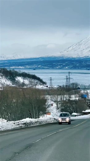 Exploring Serene Winter Landscapes and Snowy Scenery