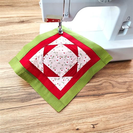 Magnificent and very easy patchwork technique | Lady Loves Knitting