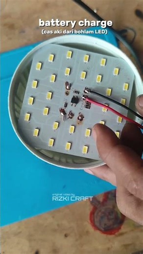 idea of ​​making a battery charger from an LED bulb #tutorial #idea