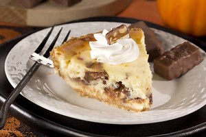 Candy Bar Cheesecake