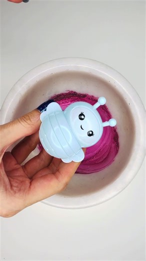 Coloring Cute Slime: ASMR Makeup Fun!