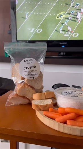 Game on 🏈🧀 Kick back and snack happy this weekend with creamy cheese spreads and perfectly crunchy crostini that we carry from our sister shop, The Cheese Shop! Easy to serve, impossible to resist, and a total win for football watching—from kickoff to the final whistle. | Cape Island Foods Marketplace