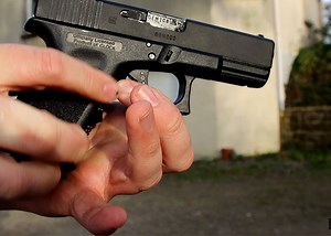 Umarex Glock 19 GBB Pistol Review