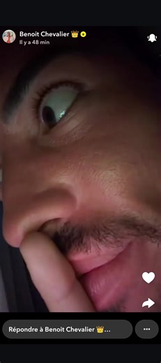 Benoît caché !! Clive le découvre !!#droles #droles #queenhousse #@Benoît Chevalier @Yuma @MARIE A LA QUEEN HOUSE 🇹🇭 @CLIVE A LA QUEEN HOUSS 🇹🇭