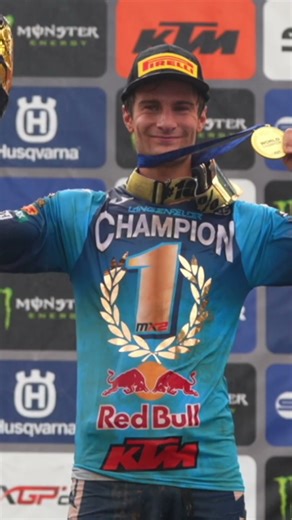 🎄 Merry Christmas to all of you MXGP fans! 🎅#MXGP