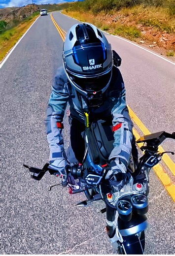 Motorcycle change up. Changing camera positions while riding please don’t try this. I find it very dangerous.