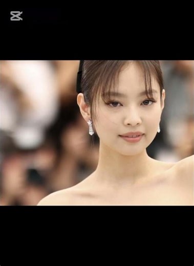 my bias 🤌🏻❤️✨#jenniekim#blackpink#ruby#rosè#jisoo#lisa