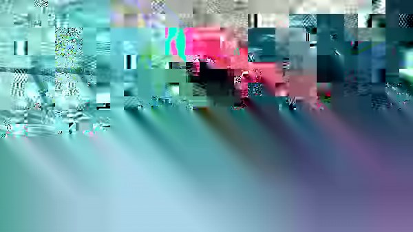 Kelly returns to both Fitmotivation and Poolfit next week with an aquatic kickboxing-inspired workout. | PoolFit