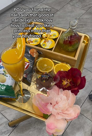 Modern’s Nails & Spa on TikTok