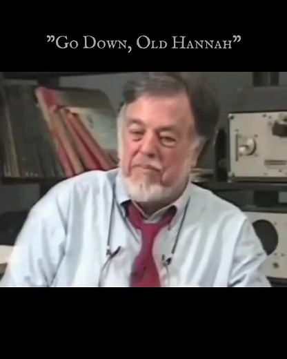 Remembering folklorist, ethnomusicologist, archivist, writer, scholar, political activist, oral historian, and film-maker Alan Lomax, born January 31, 1915, in Austin, Texas – he died on July 19, 2002. He was one of the great American field collectors of folk music of the 20th century. Lomax also produced recordings, concerts, and radio shows in the US and in England, which played an important role in both the American and British folk revivals of the 1940s, '50s and early '60s. During the New D