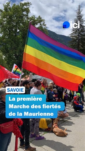 La première Marche des fiertés de la Maurienne