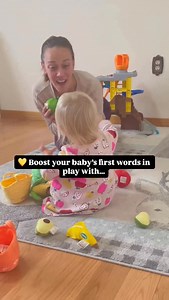 💛 Boost your baby’s first words with gestures signs! 💛 Babies communicate long before they can talk, through gestures like pointing, clapping, waving, or tapping a body part. These movements help them get their message across and are linked to stronger vocabularies later on. Signs are actual words - like eat, sleep, bed, apple - that babies can use before speech. Using signs supports understanding and gives babies a way to express real words in everyday moments. Next time you play, try pairing