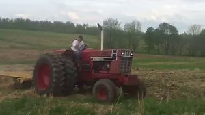 Check out our new YouTube video featuring a 1976 International 1466 tractor at https://m.youtube.com/watch?v=yhJLr5a2urg | Big Tractor Power