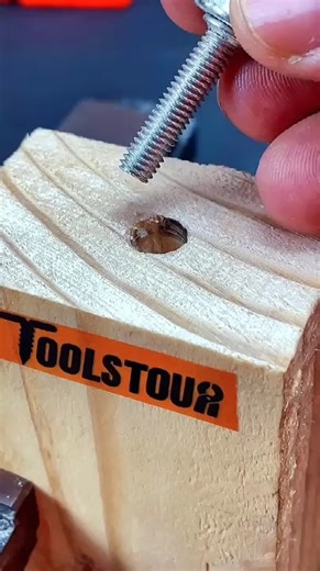 1K views | Wing Nuts Tip #wingnuts #gluegun #gluestick | The Poster Vault | Facebook