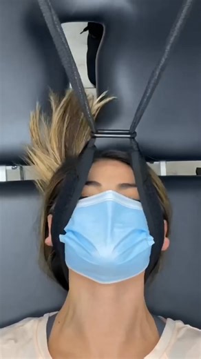 Satisfying Chiropractic Adjustments | Back Relief Moments #chiro #chiropractor #chiropractic #backcrack #spinaladjustment #foryou #viralvideo #trendingnow #relief #mustwatch Watch these satisfying chiropractic adjustments in action! Perfect for anyone craving relief — these back cracks are oddly satisfying and feel amazing. | Doctor jimmy