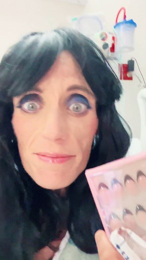 Zion: From Homeless to Artist - A Transformation Story