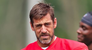 NFL Fans Are In Shock As Aaron Rodgers “Looks Like He Aged A Decade” In Recent Jets Photoshoot (PIC   TWEETS)