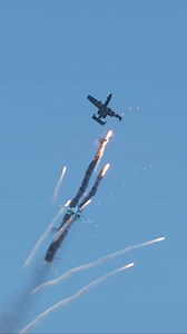 265K views · 1.3K reactions | Epic Mid-Air Battle: Fighter Jets Launch Flares in Intense Dogfight! | Duzyatan 2.0 | Facebook