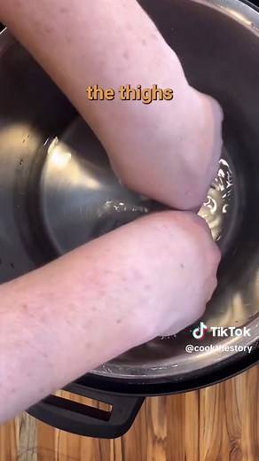 Instant Pot Chicken Thighs. Whether you have fresh or frozen chicken thighs, with bone or boneless, this is how you cook them in the Instant Pot. #chicken #instantpotrecipes #howtocook #cookingbasics #instantpothowto #howtocookchicken #juicychicken #shreddedchicken #chickenthighs #kirkwood #frozenchicken