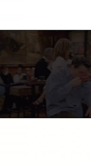 Daily nostalgia | 90s vibes | Mondler Courtney Cox was originally offered the role of Rachel, but she specifically asked to play Monica instead. When Courtney Cox read... | Instagram