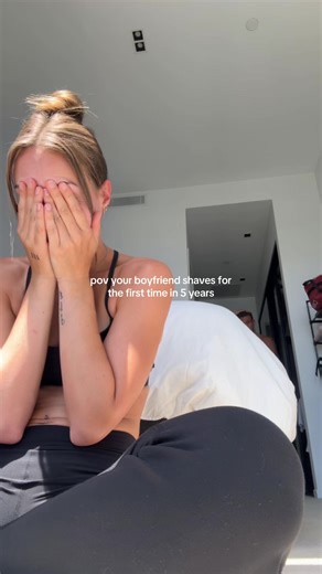 Your Boyfriend's First Shave in 5 Years: A Surprising Reaction