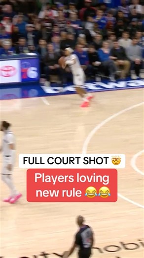 Anthony Black hits the Full Court Shot #shorts