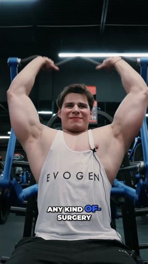 After wrist surgery Axel is only using the best equipment at Pump Land