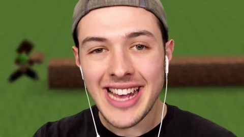 Minecraft millionaire build battle vs pro builder