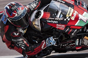 CIV 2023. Gara1 Vallelunga. Michele Pirro domina e vince. In SSP600 succede di tutto, incredibile il risultato finale! [LIVE e VIDEO] - CIV - Moto.it