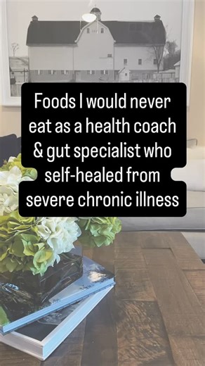 Kelsey, Certified Gut Health Coach | Liver, gut, detox on Instagram: "🥬SPINACH: Dangerously high in oxalates & antinutrients which is problematic in and of itself, but these components also negate / greatly reduce any nutritional value the spinach actually has. It’s also heavily sprayed with pesticides & chemicals and is naturally very high histamine which poses an issue for many people who are chronically sick, gut imbalances, MCAS, etc. 🫜BEETS: very high in oxalates & anti-nutrients. I know 