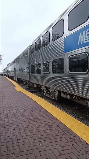 Chicago Metra Train